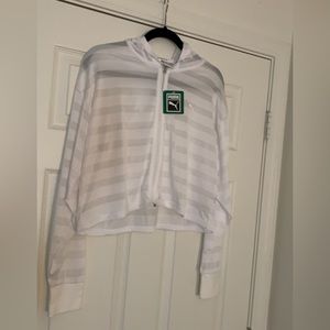 PUMA LARGE White half active jacket with hood